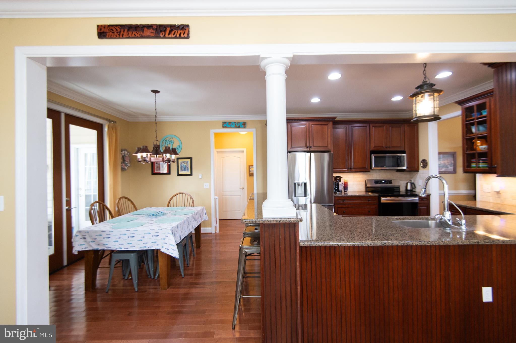 5585 HARMONY WOODS DRIVE