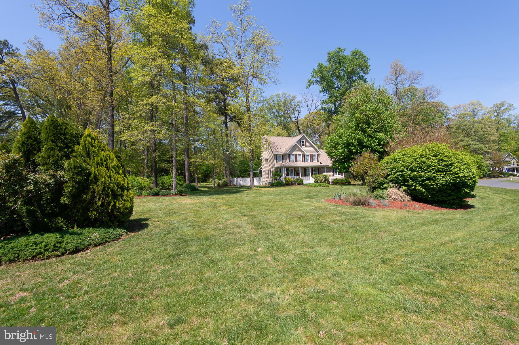 5585 HARMONY WOODS DRIVE