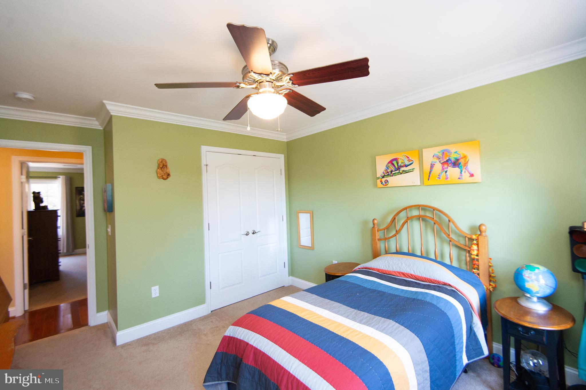 5585 HARMONY WOODS DRIVE