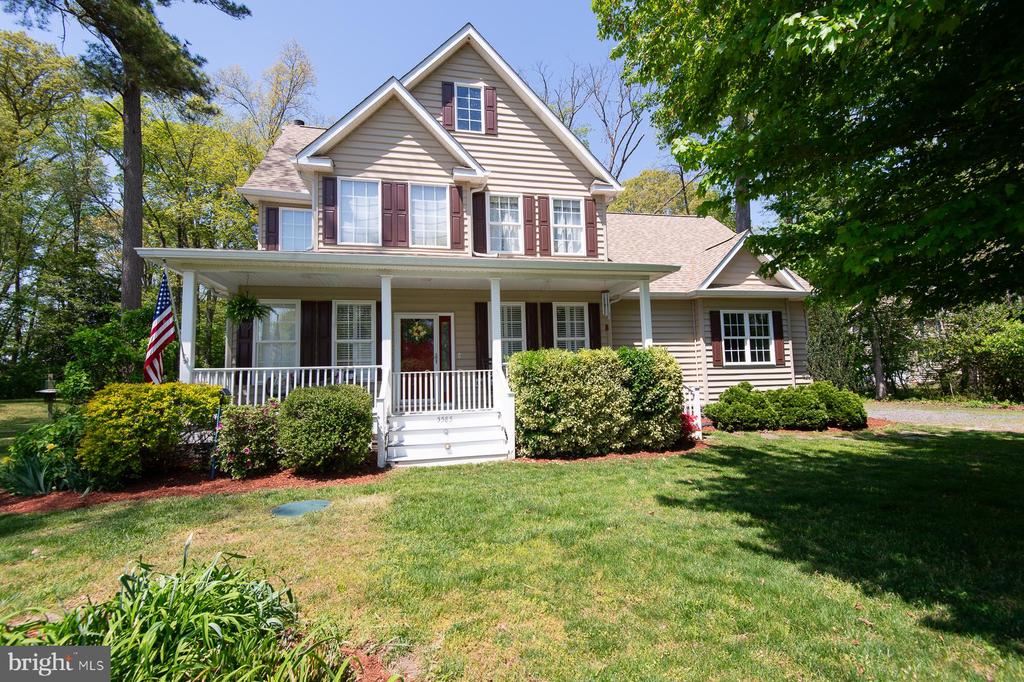 5585 HARMONY WOODS DRIVE
