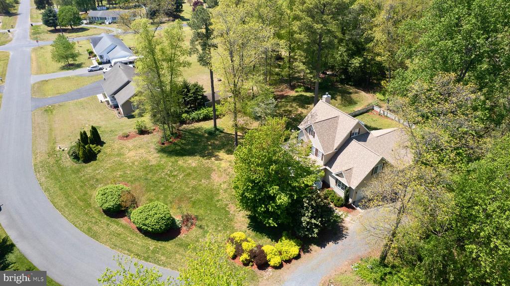 5585 HARMONY WOODS DRIVE