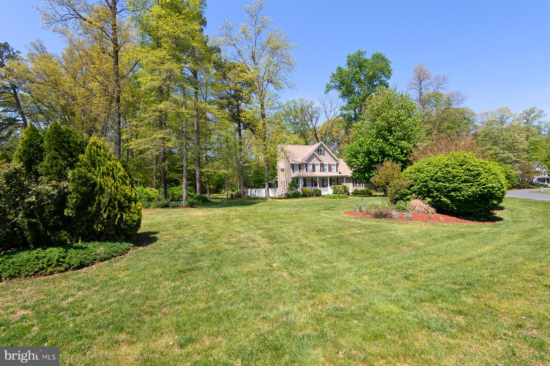 5585 HARMONY WOODS DRIVE