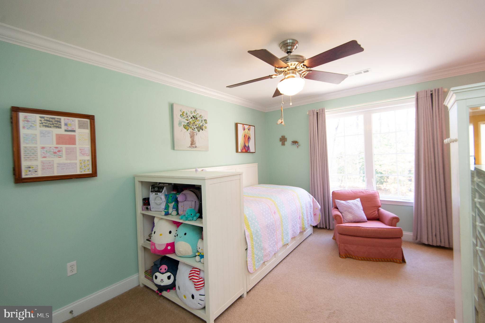 5585 HARMONY WOODS DRIVE