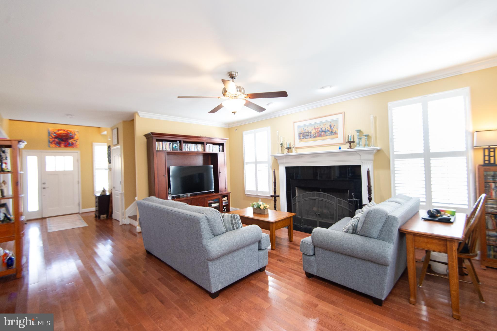 5585 HARMONY WOODS DRIVE