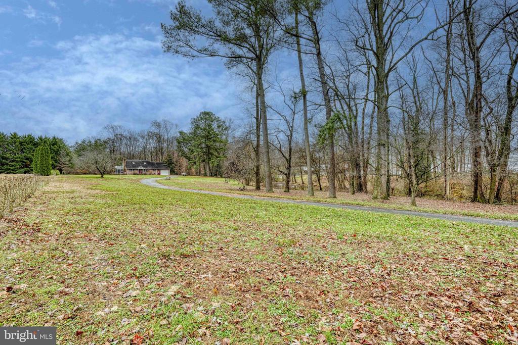 14957 CHERRY LANE