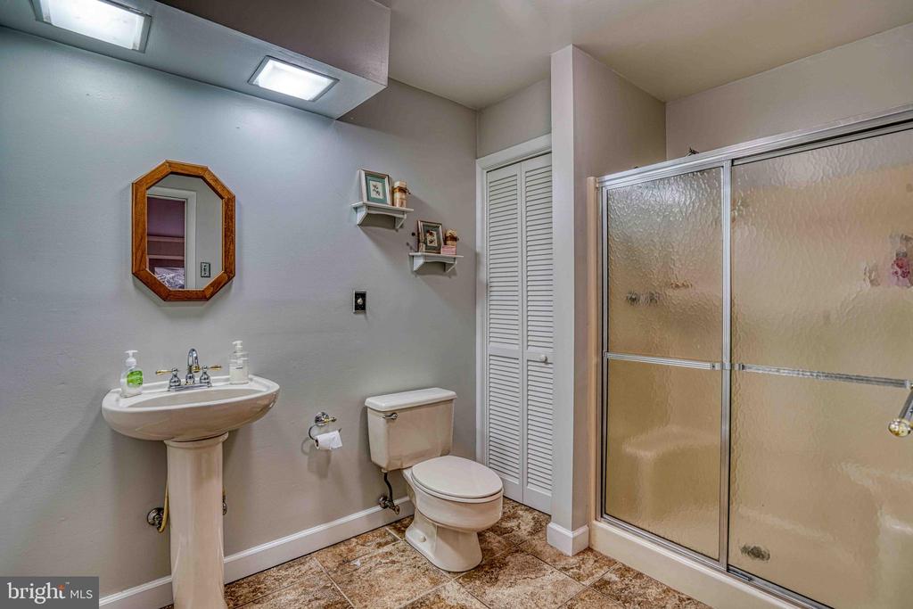 14957 CHERRY LANE