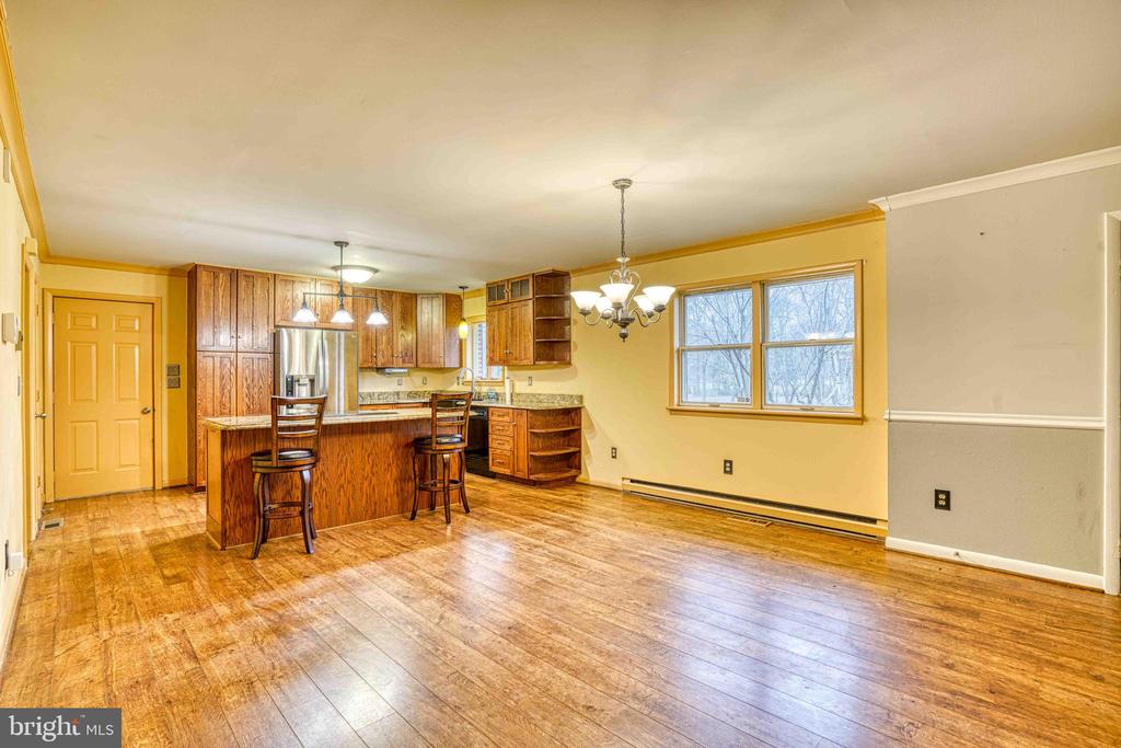 14957 CHERRY LANE