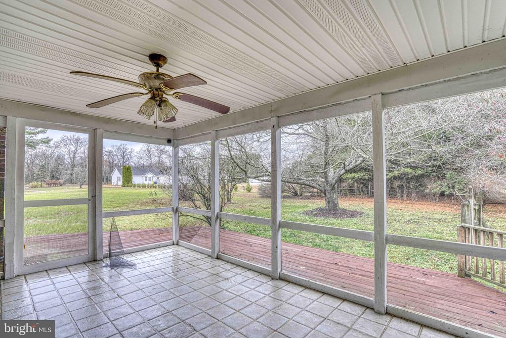 14957 CHERRY LANE