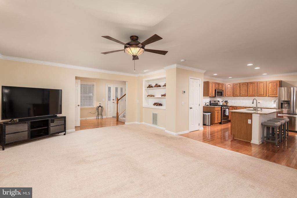 24749 WOODS DRIVE