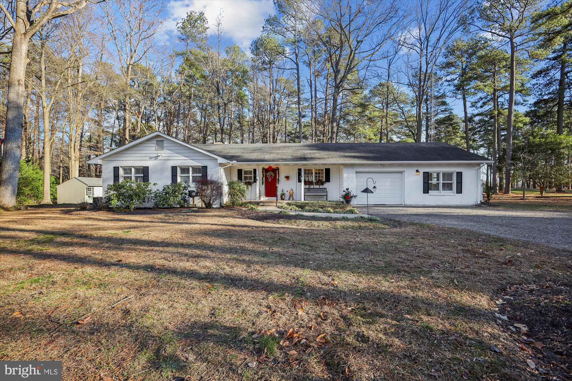 24899 WOODS DRIVE