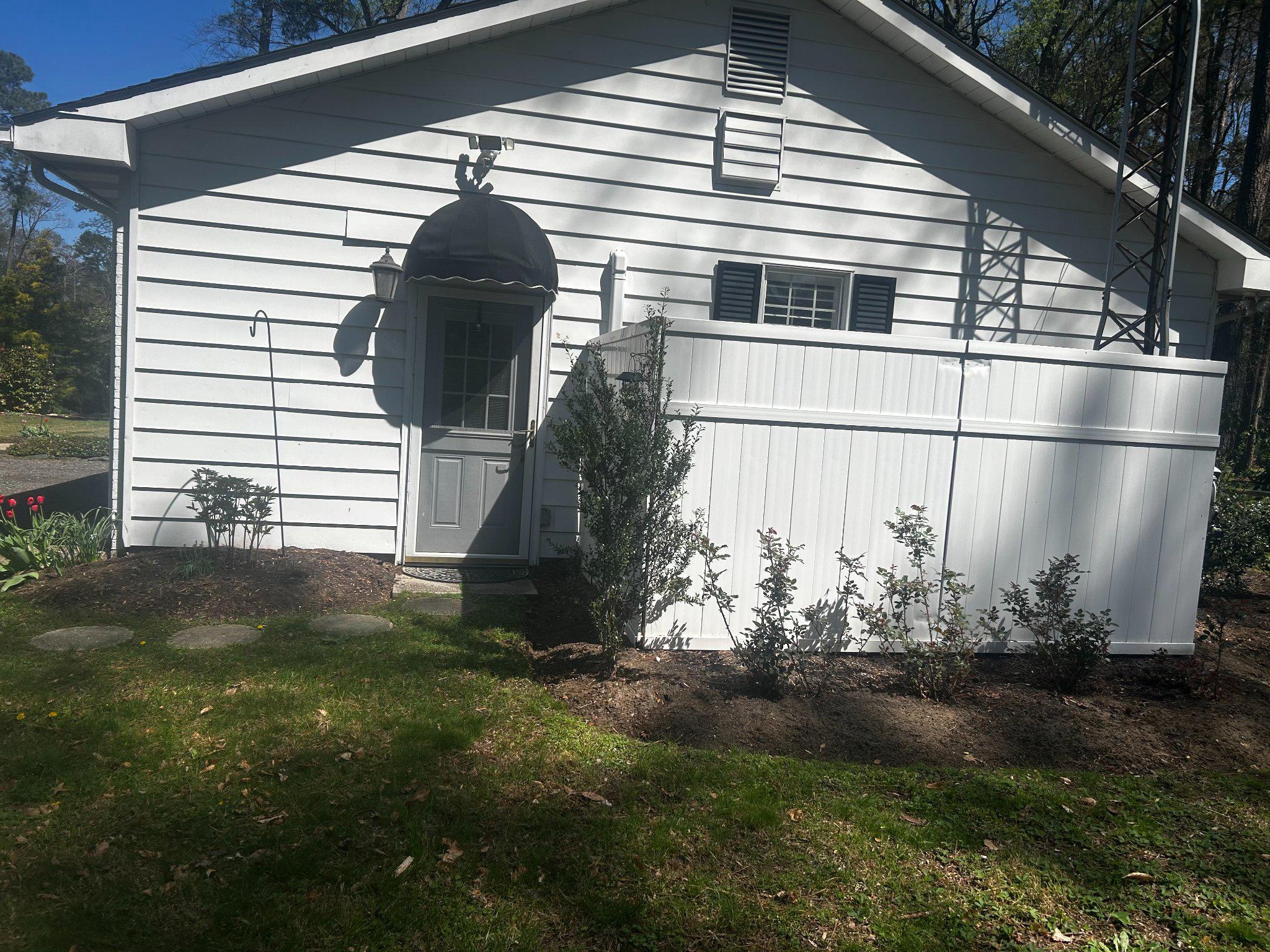 24899 WOODS DRIVE