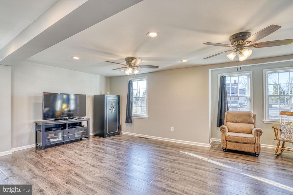 309 N MAIN STREET