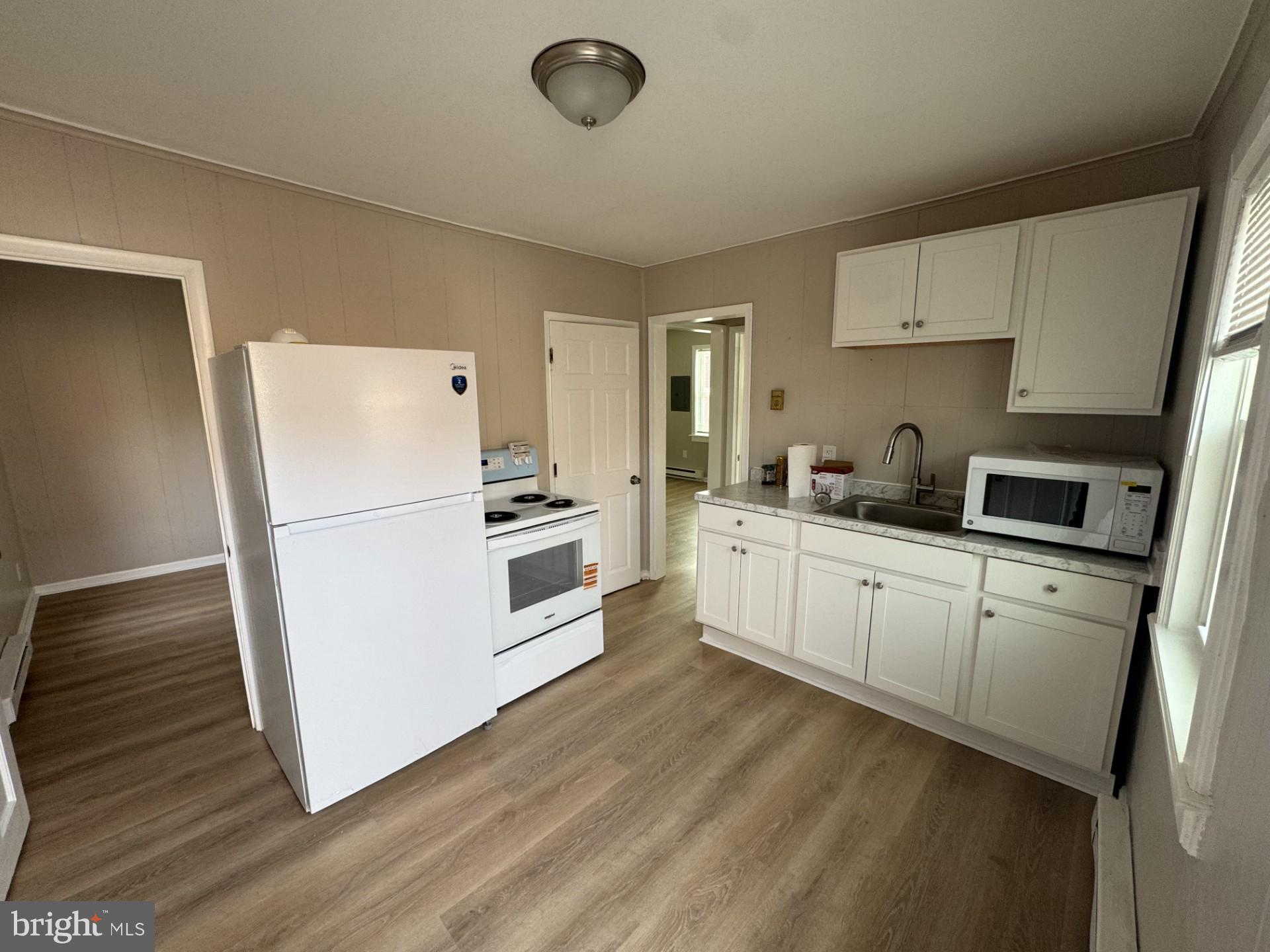 112 ACADEMY AVENUE A