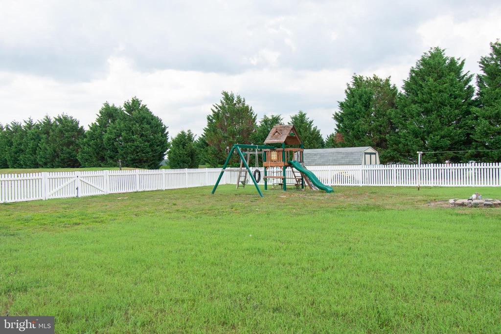 22408 HOG CREEK ROAD