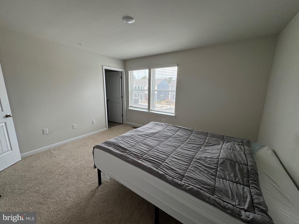 103 RIVERWALK TER