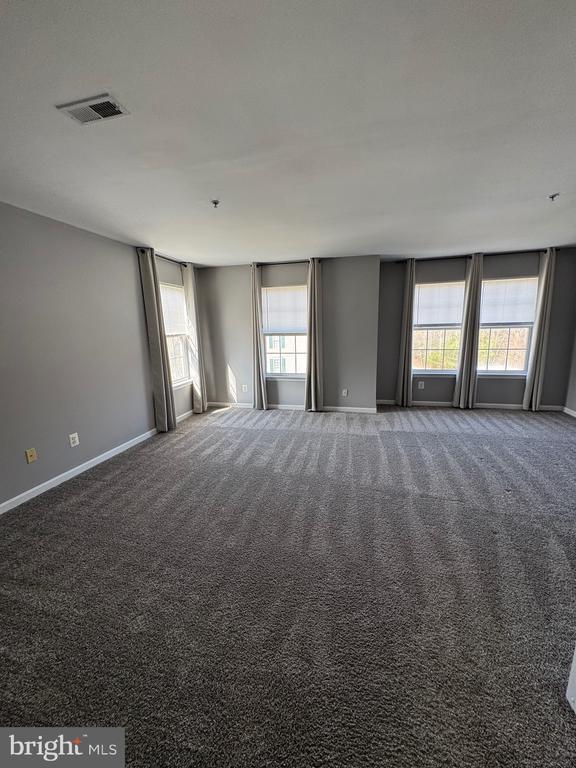 1402 BLUE HERON DRIVE