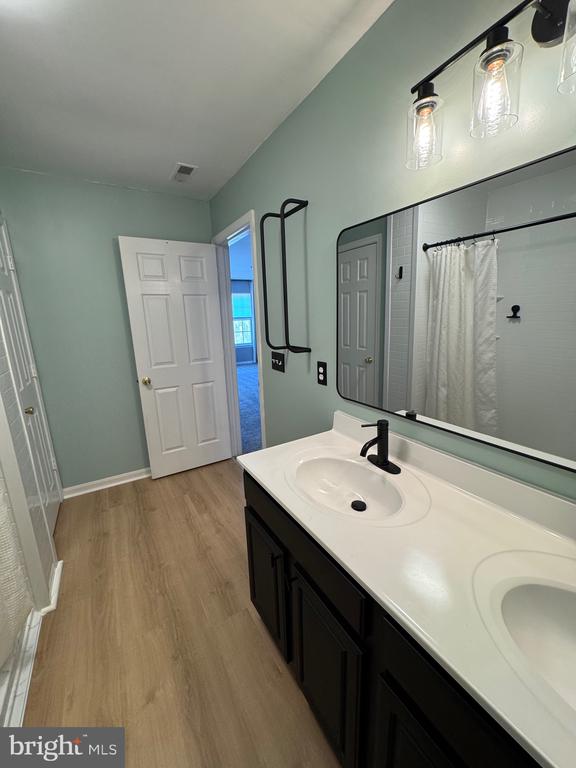 1402 BLUE HERON DRIVE