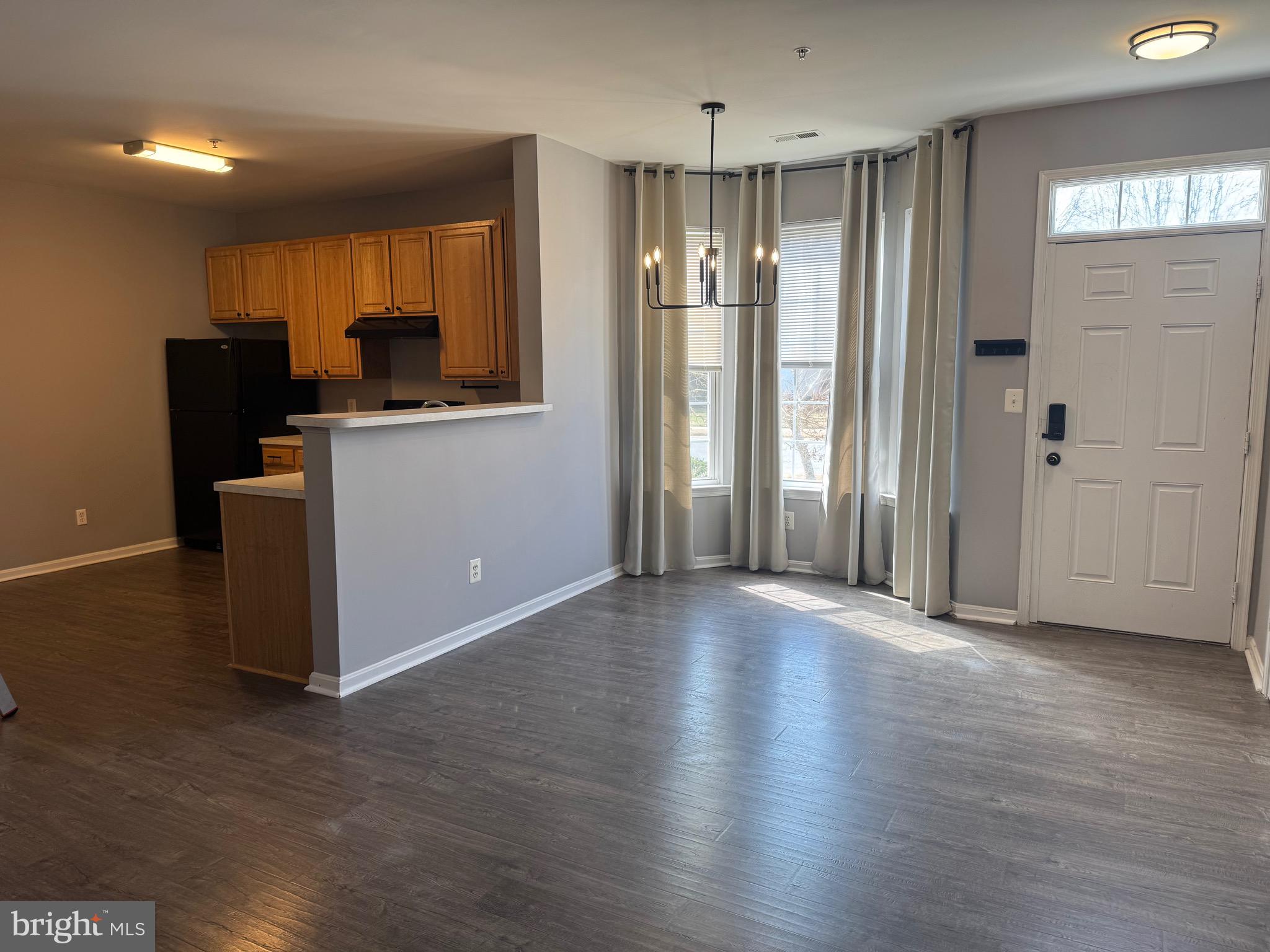 1402 BLUE HERON DRIVE