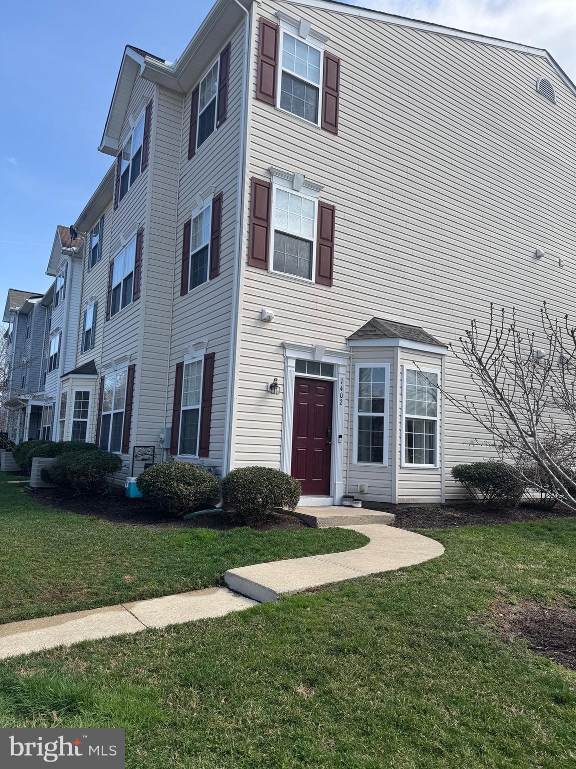 1402 BLUE HERON DRIVE