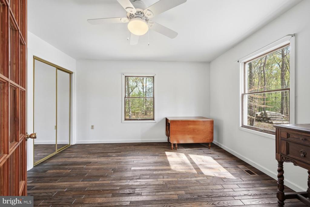 322 DEEP SHORE ROAD