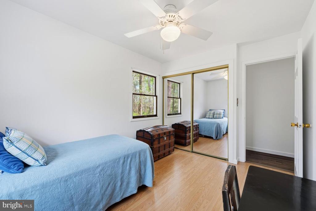322 DEEP SHORE ROAD