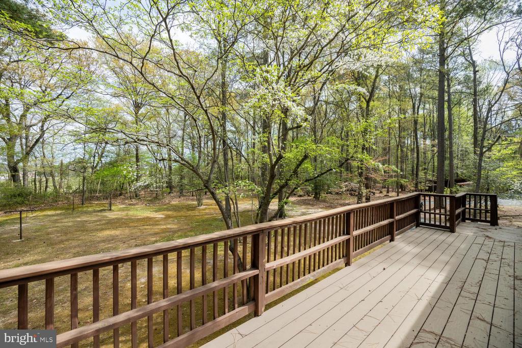 322 DEEP SHORE ROAD