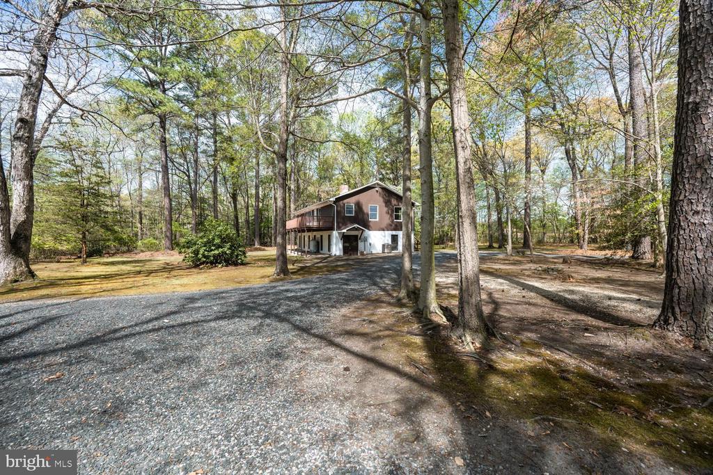 322 DEEP SHORE ROAD