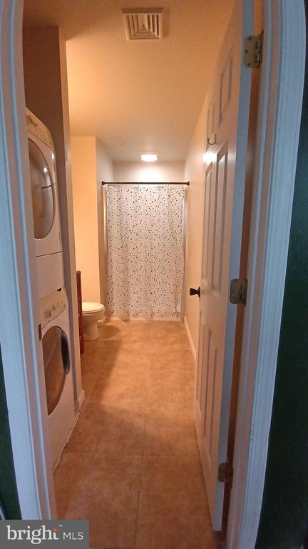 107 N SCHOOL STREET 3B