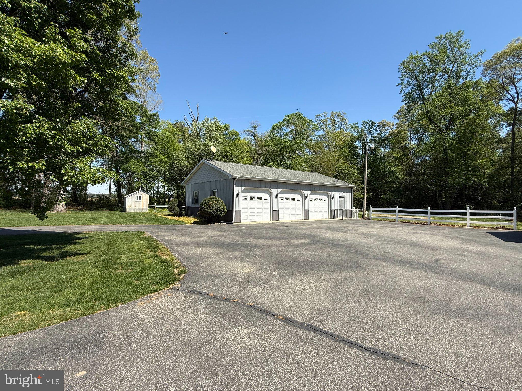 22889 HOG CREEK ROAD
