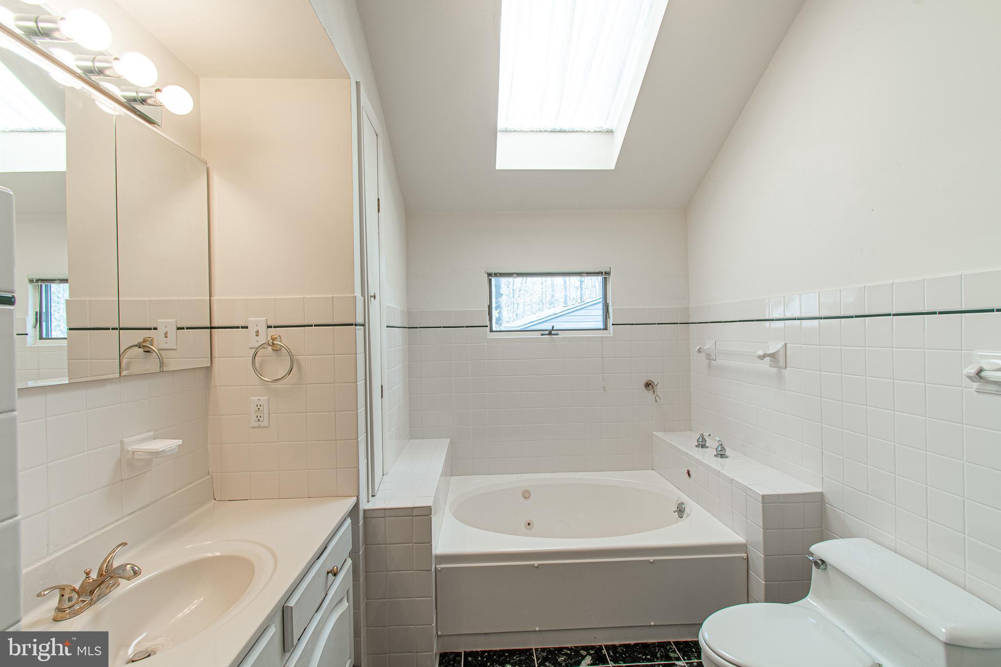 25305 SANDY POINT ROAD