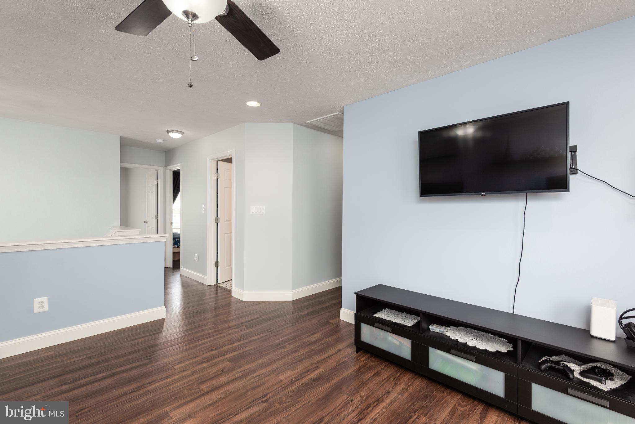 1709 CATTAIL COMMONS WAY