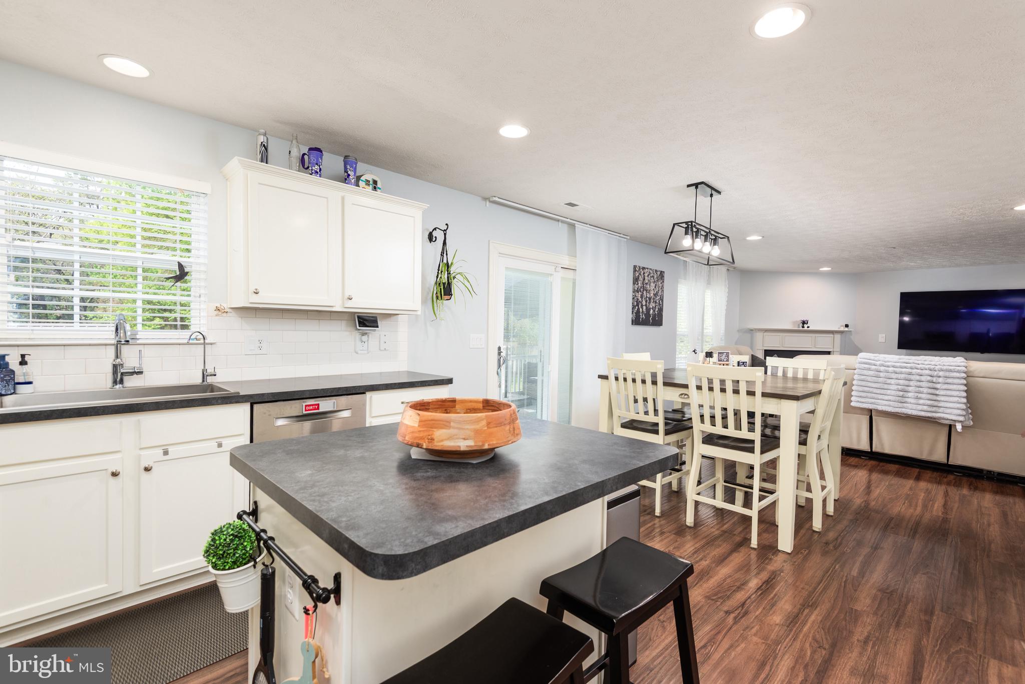 1709 CATTAIL COMMONS WAY