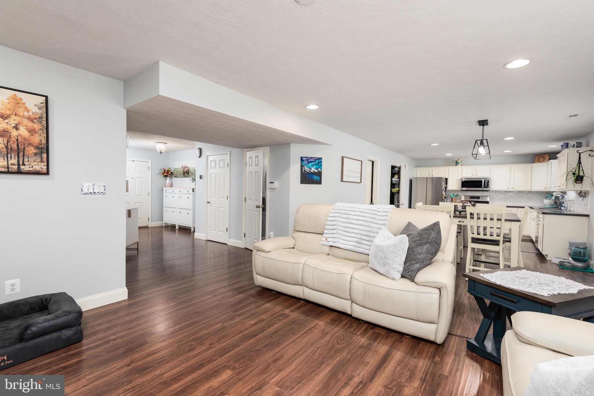 1709 CATTAIL COMMONS WAY