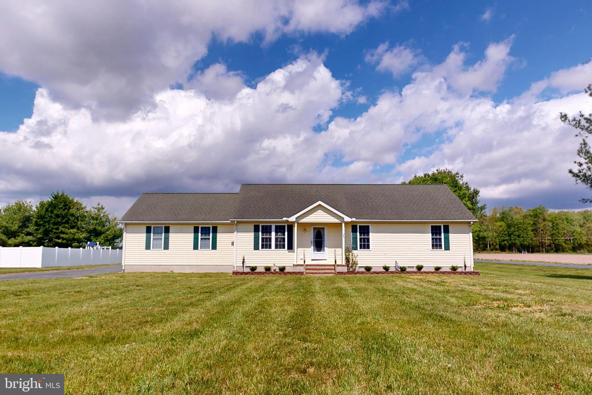 23168 DEER RUN COURT