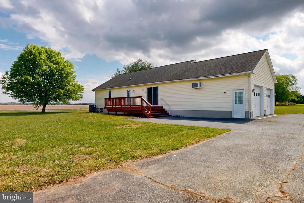 23168 DEER RUN COURT