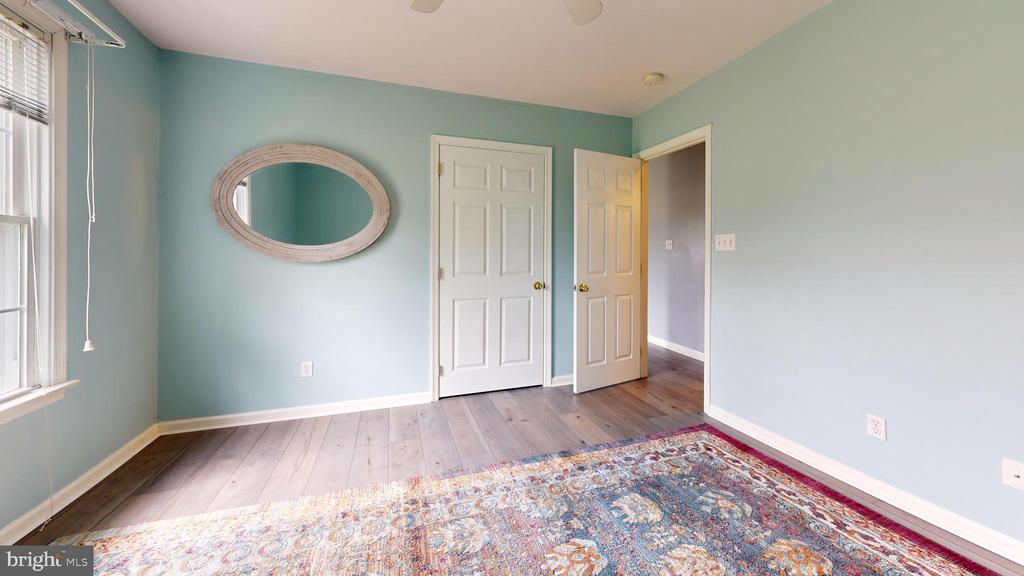 23168 DEER RUN COURT