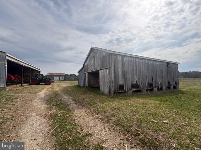10870 RIVER ROAD