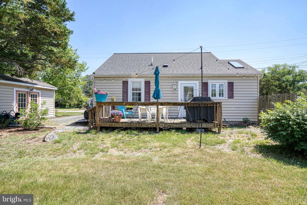 302 VERNON AVENUE