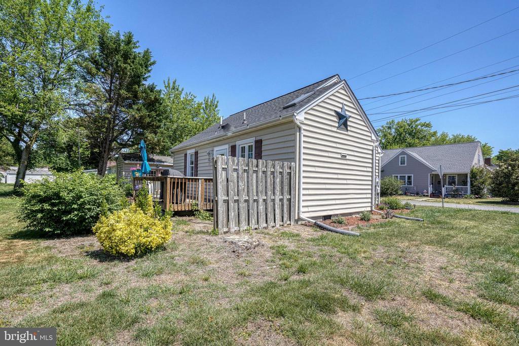 302 VERNON AVENUE