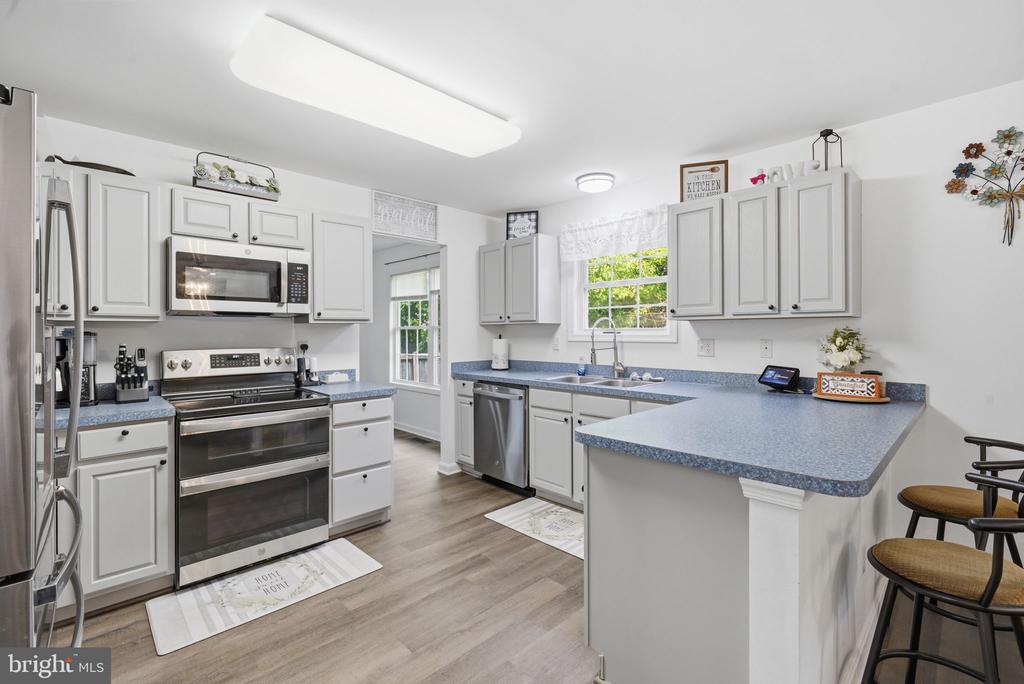 103 ELMOR COURT
