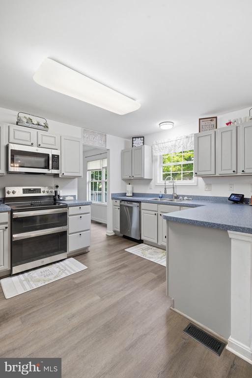 103 ELMOR COURT