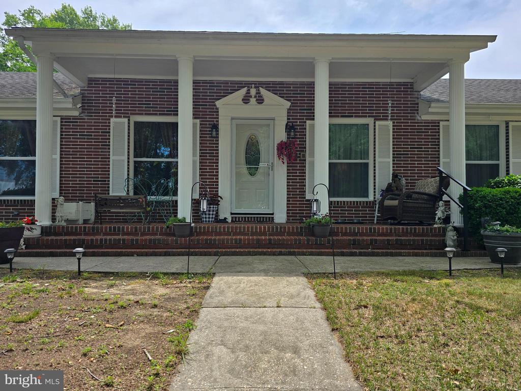 104 CHARLOTTE AVENUE