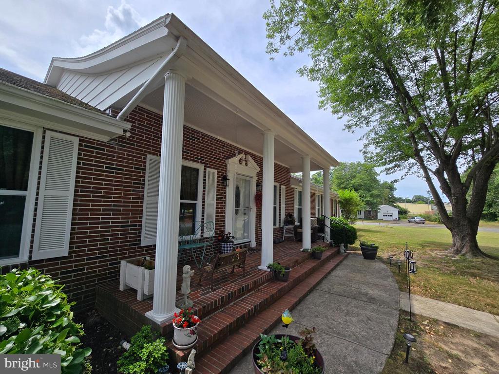 104 CHARLOTTE AVENUE