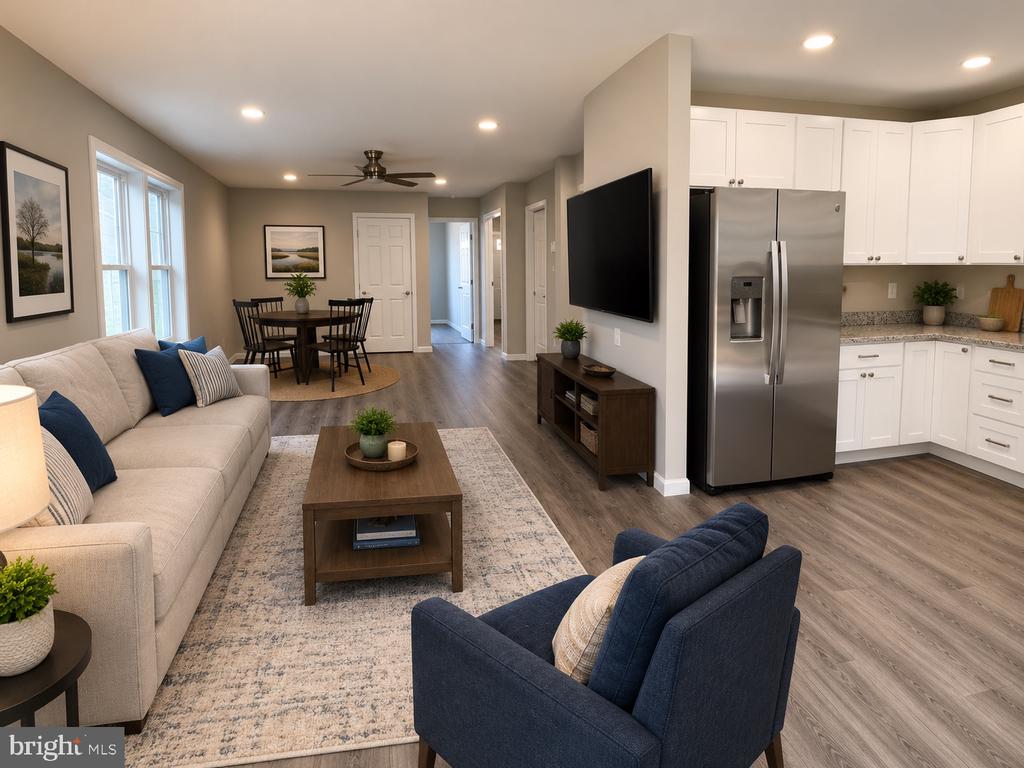 210 W 2ND STREET