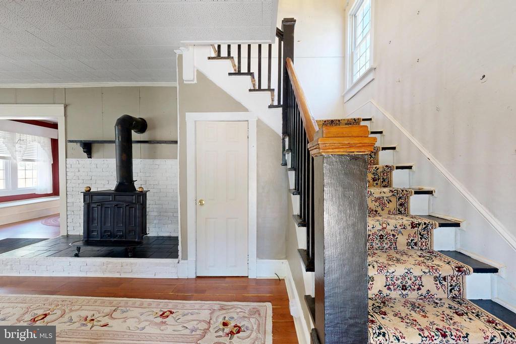 222 S 3RD STREET