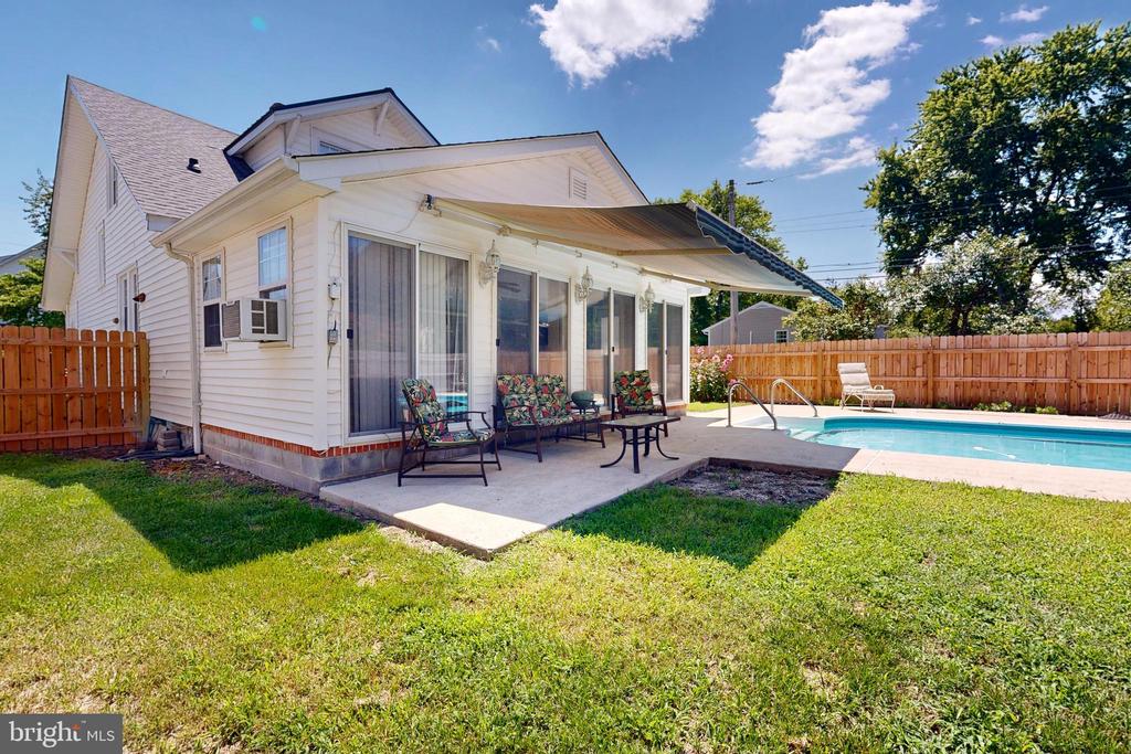 222 S 3RD STREET