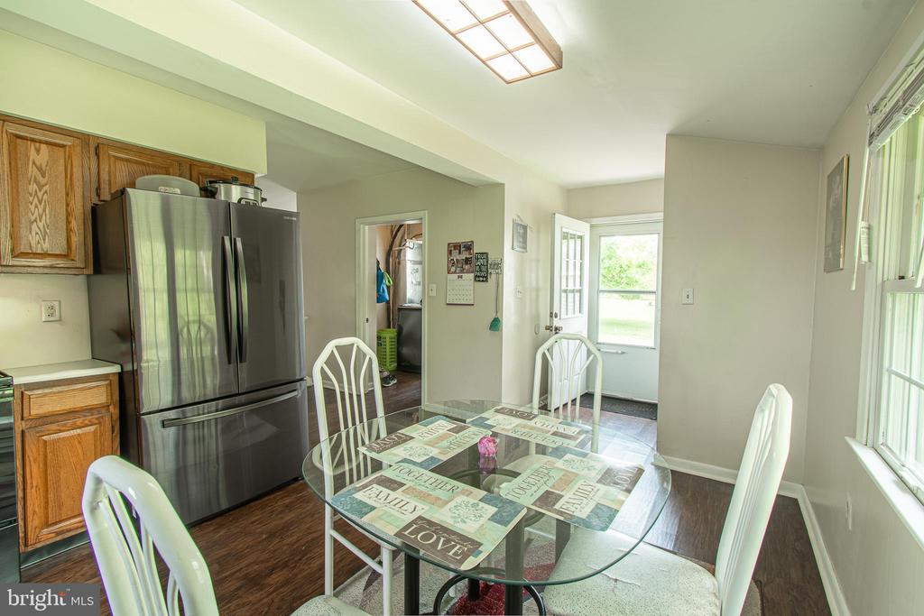 2766 VETERANS DRIVE