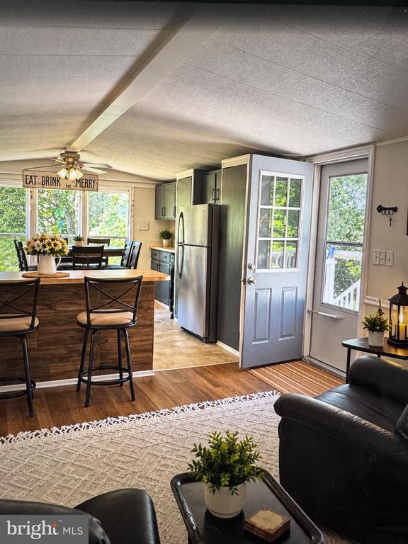 15078 DRAPERS MILL ROAD