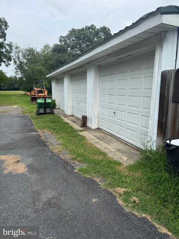 15078 DRAPERS MILL ROAD