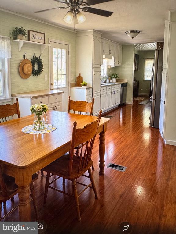 15078 DRAPERS MILL ROAD